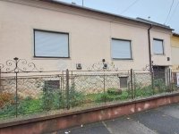 Eladó családi ház, Pécsett 47.9 M Ft, 3 szobás