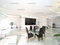 Eladó családi ház, Pilisborosjenőn 450 M Ft, 4 szobás