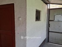 Eladó családi ház, Hajdúböszörményen 28 M Ft, 1+1 szobás
