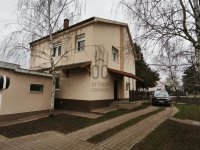 Eladó családi ház, Mikepércsen 219 M Ft, 5 szobás