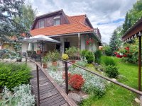 Eladó családi ház, Bicskén 127.9 M Ft, 5 szobás