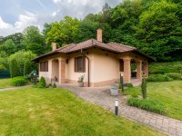 Eladó családi ház, Németbányán 160 M Ft, 4 szobás