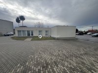Eladó iroda, Pécsett, Kertváros utcában 67.9 M Ft