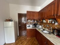 Eladó családi ház, Budaörsön 319 M Ft, 9 szobás