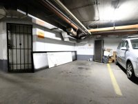 Eladó garázs, III. kerületben 8 M Ft / költözzbe.hu