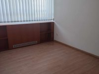 Kiadó iroda, III. kerületben 170 E Ft / hó / költözzbe.hu
