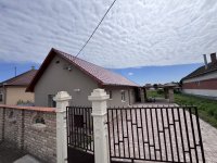 Eladó családi ház, Szentlőrinckátán 34.5 M Ft, 2 szobás