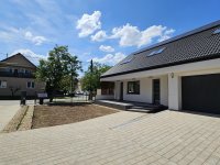 Eladó ikerház, Vecsésen 115 M Ft, 4 szobás