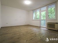 Eladó téglalakás, Békéscsabán 31.9 M Ft, 3 szobás