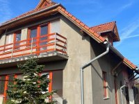 Eladó családi ház, Dunakeszin 85 M Ft, 5 szobás