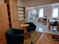 Kiadó téglalakás, albérlet, Debrecenben, Kardos Albert utcában