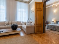 Kiadó téglalakás, albérlet, Budapesten, V. kerületben, 4 szobás