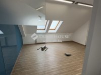 Eladó iroda, Pécsett 130 M Ft, 4 szobás / költözzbe.hu
