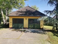 Eladó családi ház, Békéscsabán 69 M Ft, 8 szobás