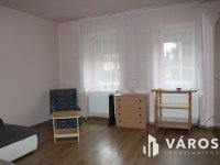 Eladó családi ház, Enyingen 29.1 M Ft, 2 szobás