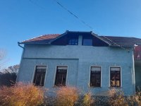 Eladó családi ház, Dombóváron 32 M Ft, 5 szobás