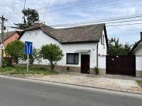 Eladó családi ház, Szekszárdon 49.9 M Ft, 4 szobás
