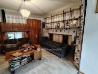 Eladó családi ház, Pécsett 38 M Ft, 3 szobás