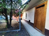 Eladó családi ház, Vecsésen 37.5 M Ft, 3 szobás