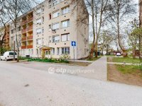 Eladó téglalakás, Nyírbátorban 24.5 M Ft, 2 szobás