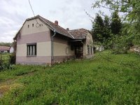 Eladó családi ház, Nagybakónakon 5.9 M Ft, 2 szobás