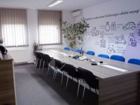 Kiadó iroda, Győrött 270 E Ft / hó, 3 szobás