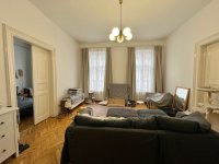 Eladó téglalakás, Budapesten, VI. kerületben, Nagymező utcában