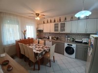Eladó panellakás, Debrecenben 68 M Ft, 1+2 szobás