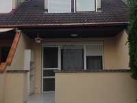 Kiadó sorház, albérlet, Kecskeméten 215 E Ft / hó, 3 szobás