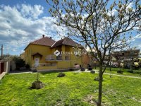 Eladó családi ház, Szombathelyen 89.9 M Ft, 5 szobás