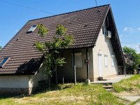 Eladó családi ház, Tatán 35 M Ft, 5 szobás