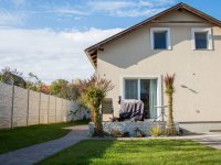 Eladó családi ház, Piliscséven 105 M Ft, 5 szobás
