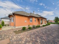 Eladó családi ház, Hajdúszoboszlón, Csaba utcában 195 M Ft
