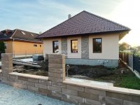 Eladó ikerház, Tápiószecsőn 68.5 M Ft, 3 szobás