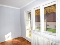 Eladó téglalakás, Veszprémben 54.99 M Ft, 3 szobás
