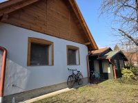 Eladó családi ház, Leányfaluban 165 M Ft, 3 szobás
