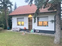 Eladó hotel, Sopronban 380 M Ft, 13 szobás / költözzbe.hu