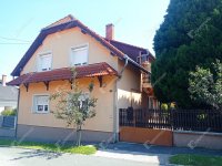 Eladó családi ház, Zalaegerszegen 89 M Ft, 6 szobás