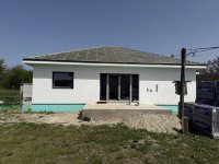 Eladó családi ház, Sóskúton 99.9 M Ft, 4 szobás
