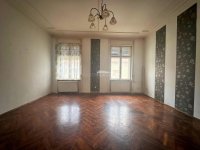 Eladó téglalakás, Szombathelyen 49 M Ft, 3 szobás