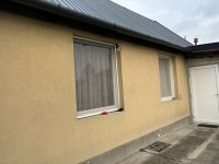 Eladó családi ház, Hegyeshalomban 34.99 M Ft, 4 szobás