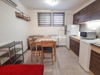 Kiadó téglalakás, albérlet, Pécsett 100 E Ft / hó, 1 szobás