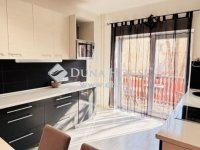 Kiadó téglalakás, albérlet, Pécsett 260 E Ft / hó, 3 szobás