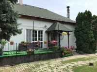 Kiadó családi ház, albérlet, Miskolcon, Álmos utcában