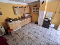 Eladó családi ház, Cegléden 31.9 M Ft, 3 szobás