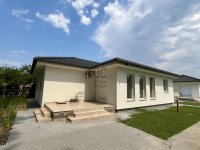 Eladó családi ház, Ballószögön 109 M Ft, 4 szobás