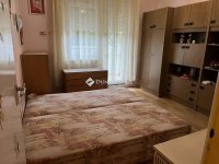 Eladó téglalakás, Zalaszentgróton 27 M Ft, 2 szobás