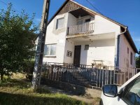 Eladó családi ház, Decsen 27.9 M Ft, 5 szobás