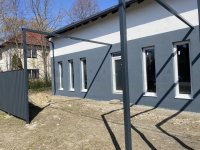Eladó ikerház, Szegeden, Thököly utcában 65.9 M Ft, 1+2 szobás