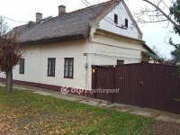 Eladó családi ház, Szarvason 21.89 M Ft, 4+1 szobás